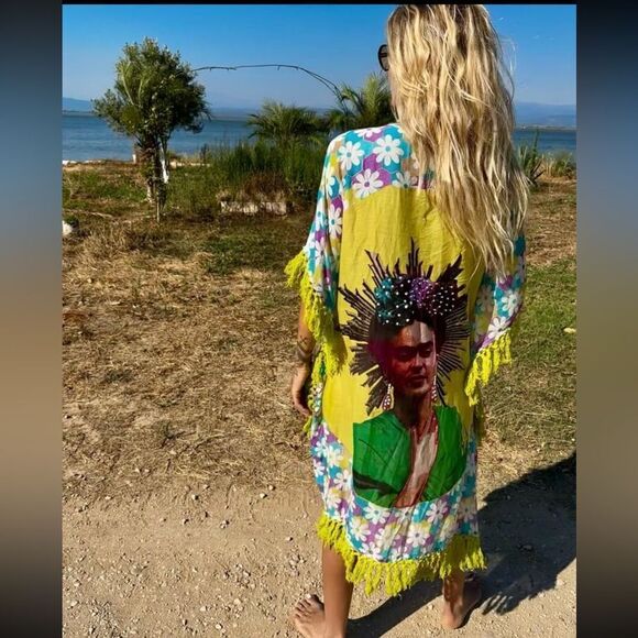 ANTHROPOLOGIE KITSCH & POP ONE SIZE FRIDAY KAHLO EMBROIDERED KIMONO tunic - Picture 1 of 12